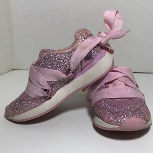 Cynthia Rowley sneakers Sz 6